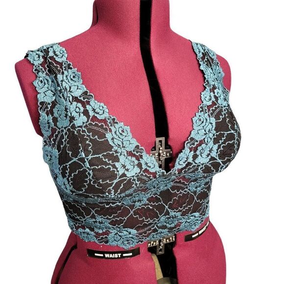 Rampage Lace Deep V Bralette (Size Large) - Picture 7 of 7